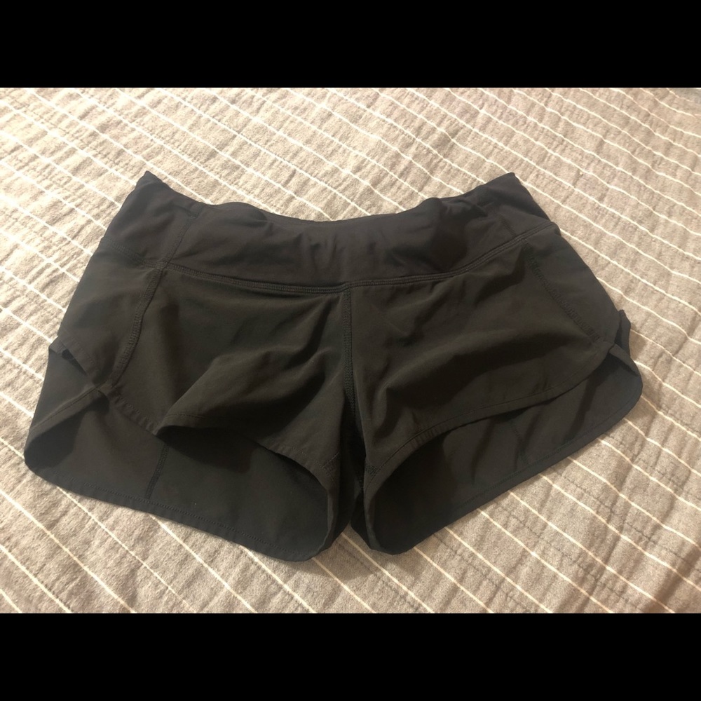 Lululemon Speed up shorts black size 4